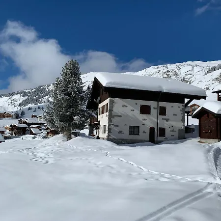Schoenegg Hochparterre Riederalp