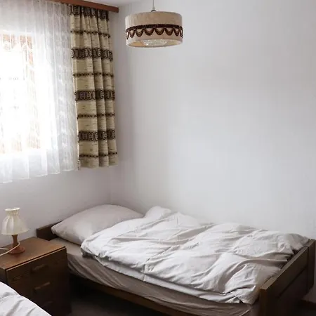 Schoenegg Hochparterre Appartement