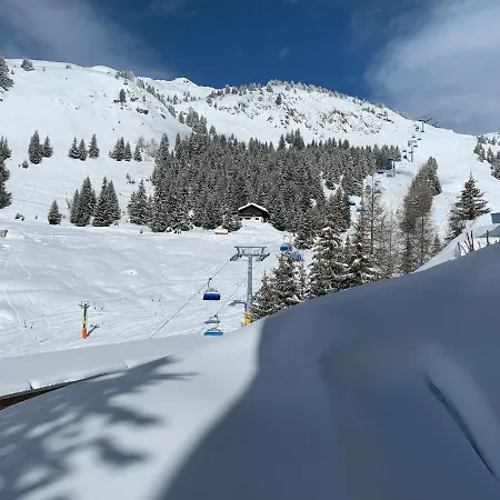 Schoenegg Hochparterre רידראלפ