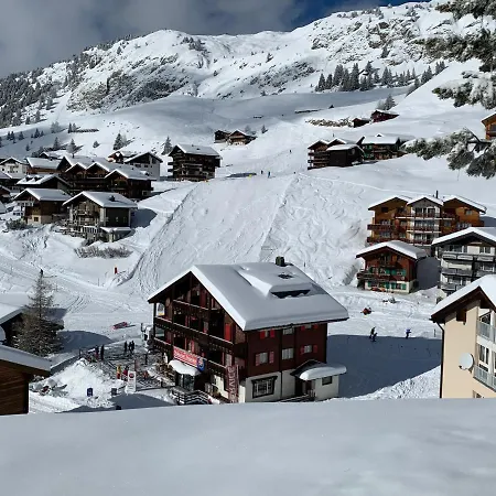 Schoenegg Hochparterre * Ридеральп