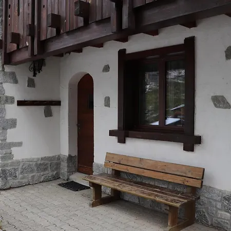 Schoenegg Hochparterre Ридеральп