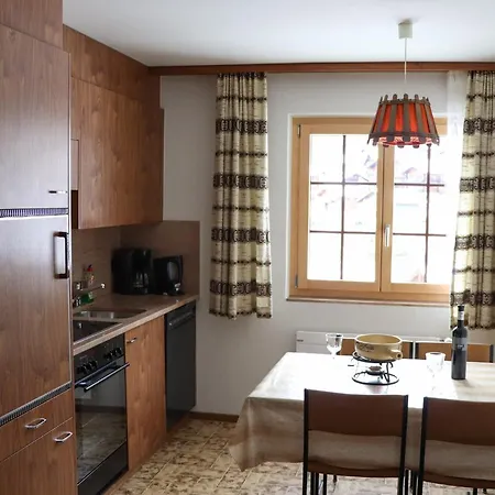 Schoenegg Hochparterre Апартаменты *